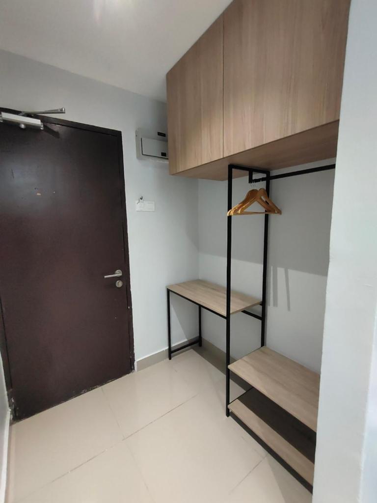 Hanan Studio Apartment with Pool, Wifi & Netflix photo 3