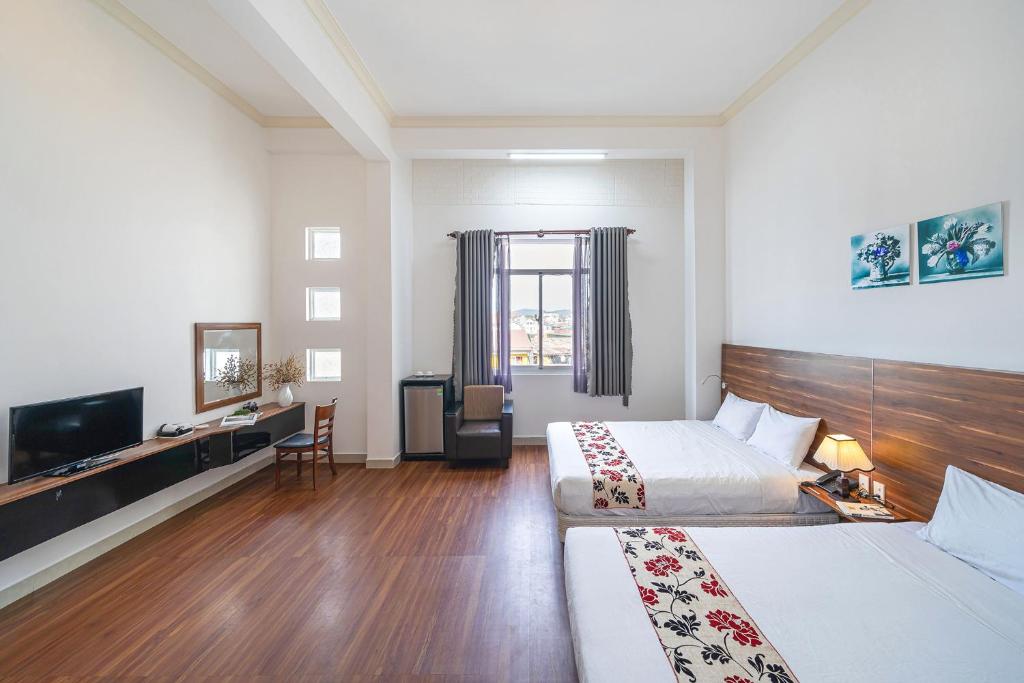 HÙNG ĐAN ĐÀ LẠT HOTEL