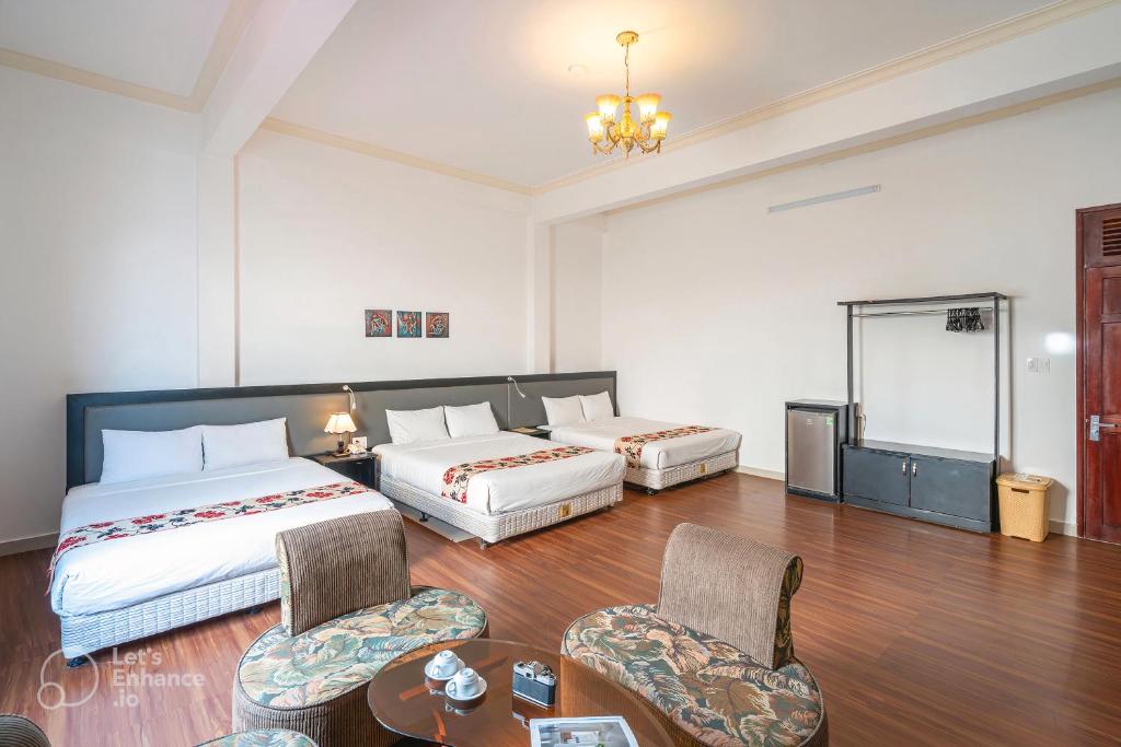 HÙNG ĐAN ĐÀ LẠT HOTEL