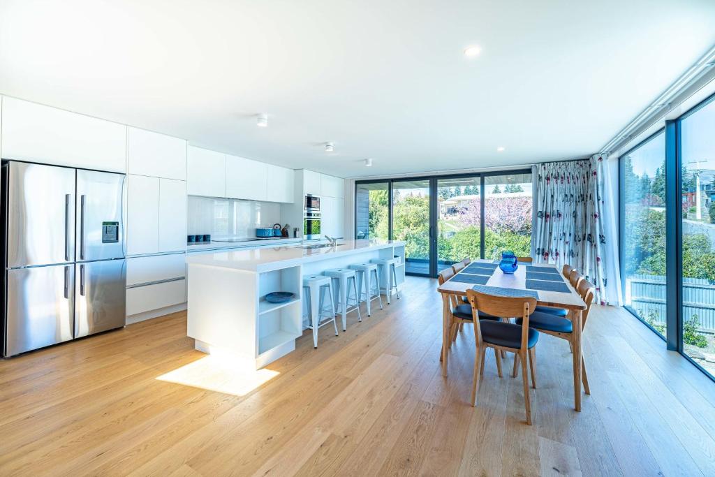 Central Vista in Wanaka photo 3