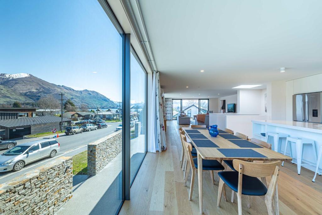 Central Vista in Wanaka photo 4