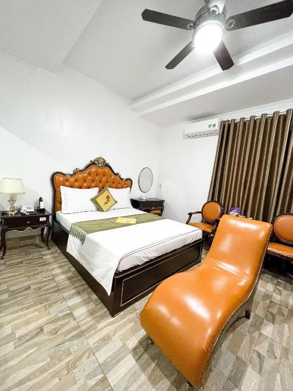 Hoàng gia Hotel - Đông Trù - by Bay Luxury