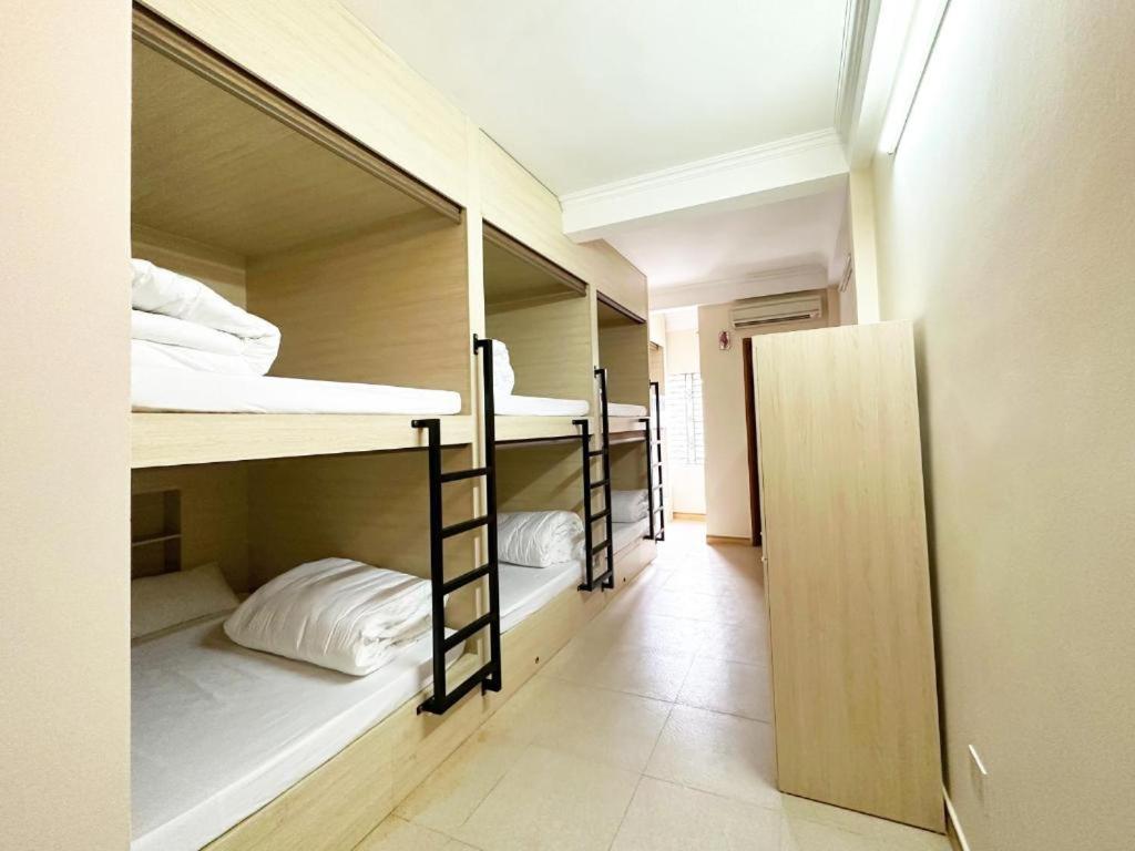 Hoàng Phúc Hotel 2 Travel - Cruise