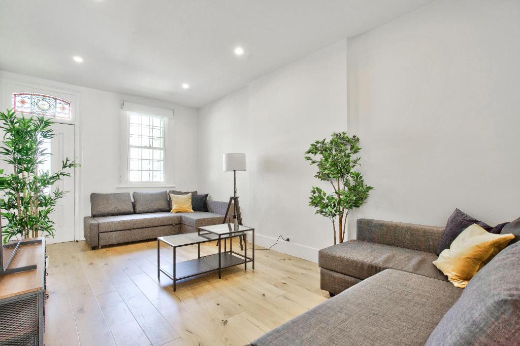 3 Bedrooms - Darling Harbour - Junction St 2 E-Bikes Included photo 3
