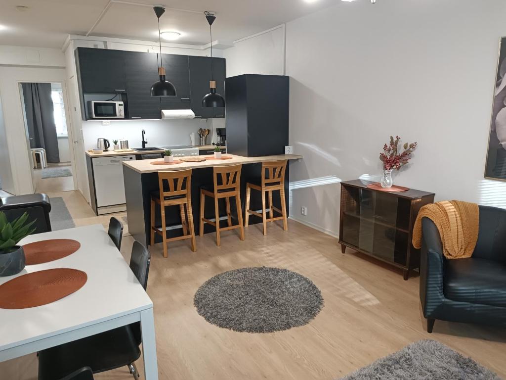 2 BR Apartment Peikontie photo 2