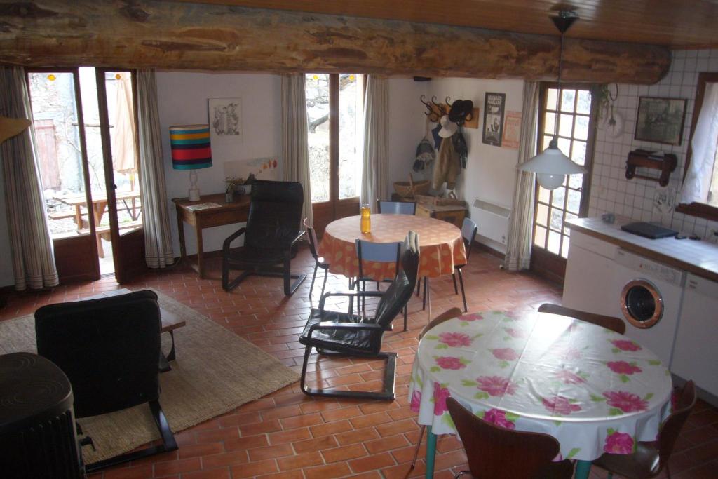 maison Angles Alpes de Hautes Provence photo 2