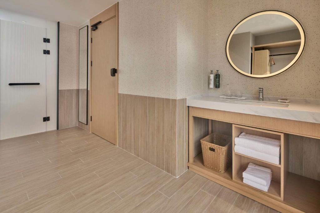 Hilton Garden Inn Zhuhai Jinan University photo 4