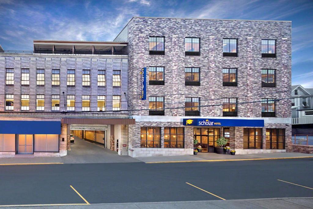 Scholar Morgantown, Tapestry Collection by Hilton image