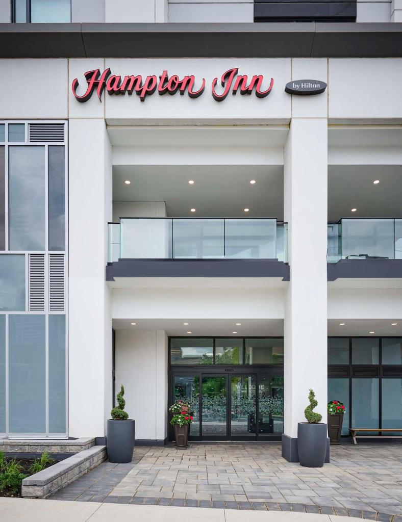 Hampton Inn By Hilton Hamilton photo 1