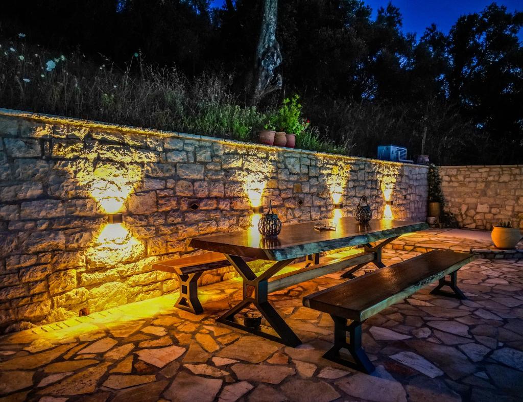 Villa Kostas-Cozy villa with heated salt swimming pool photo 4