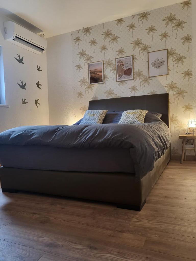 Chambre climatisée et cosy Auberge du manala Hôtel 24 24, Lorrach