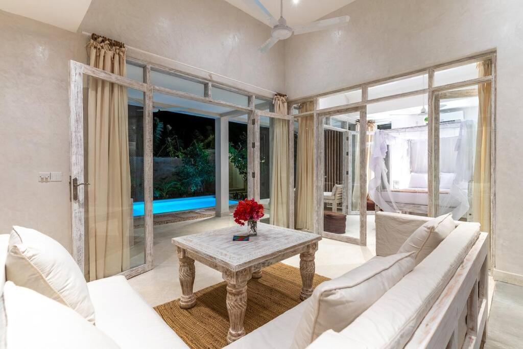 Private pool villa 150 meters from the Diani beach photo 2