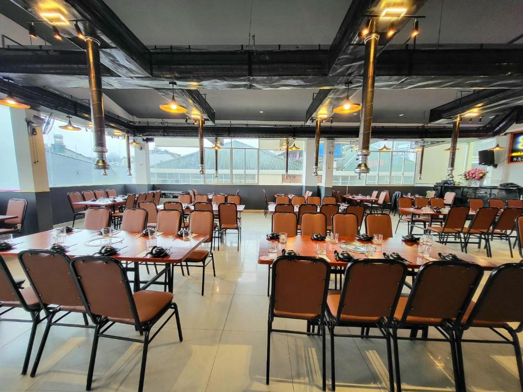 HÙNG ĐAN ĐÀ LẠT HOTEL