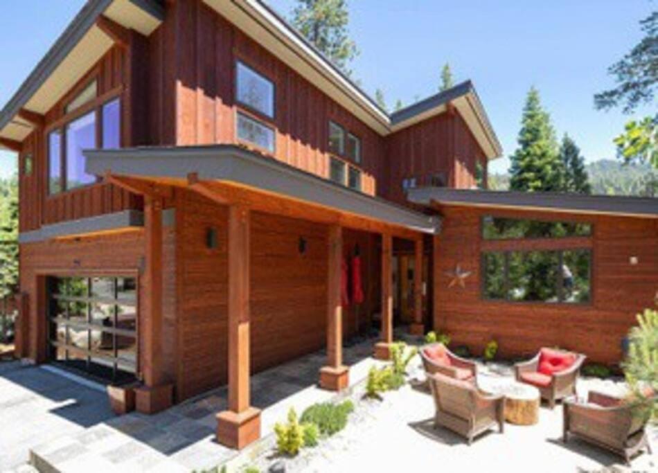 Palisades Tahoe Mountain Oasis photo 2