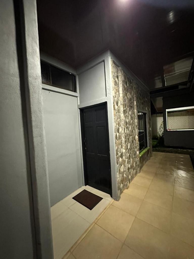 Casitas rojas 2 photo 3