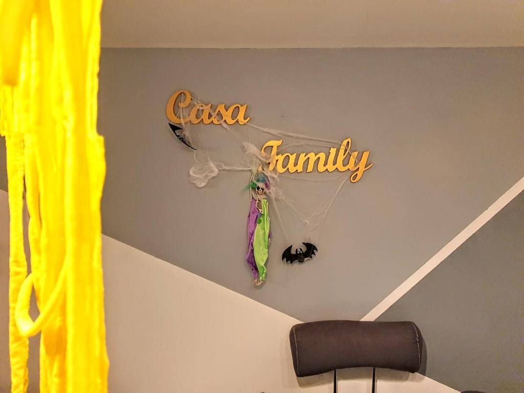 La Casa Family photo 4