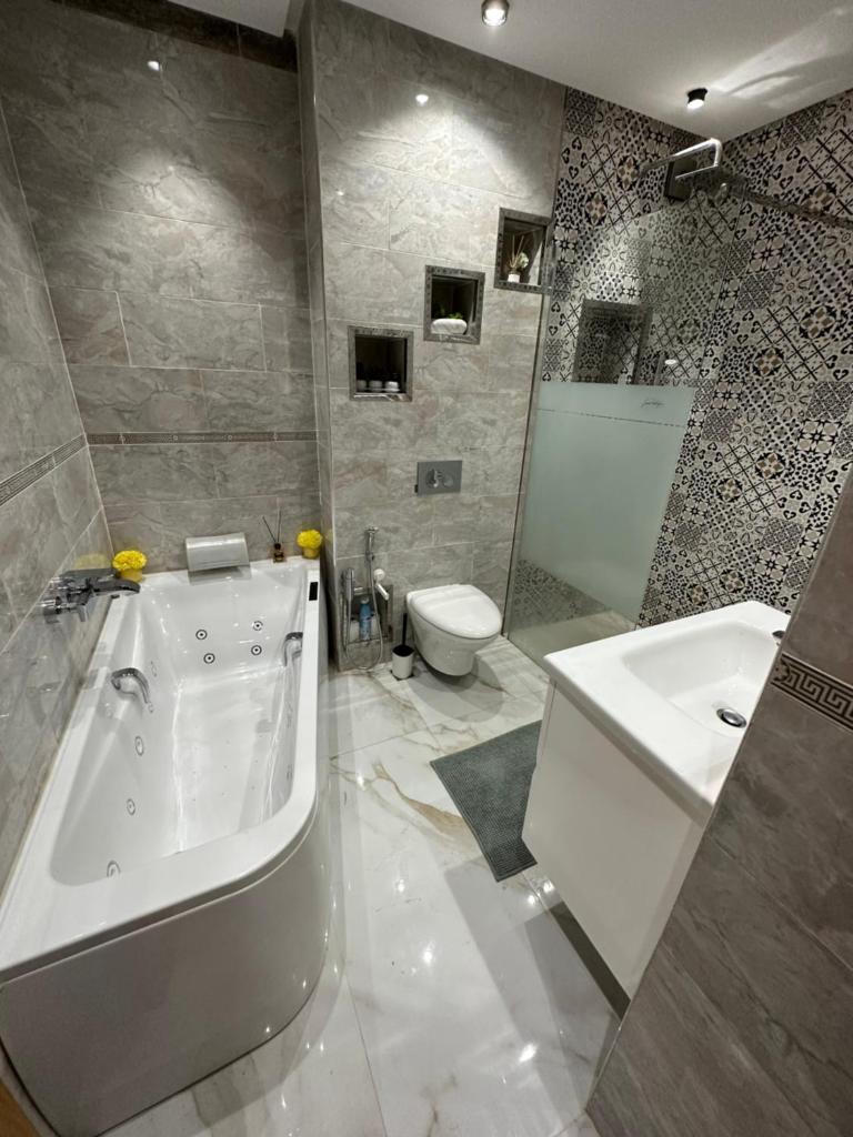 Wilaya Sunset Luxe, Private Jacuzzi & Hamam, Tetuan photo 3