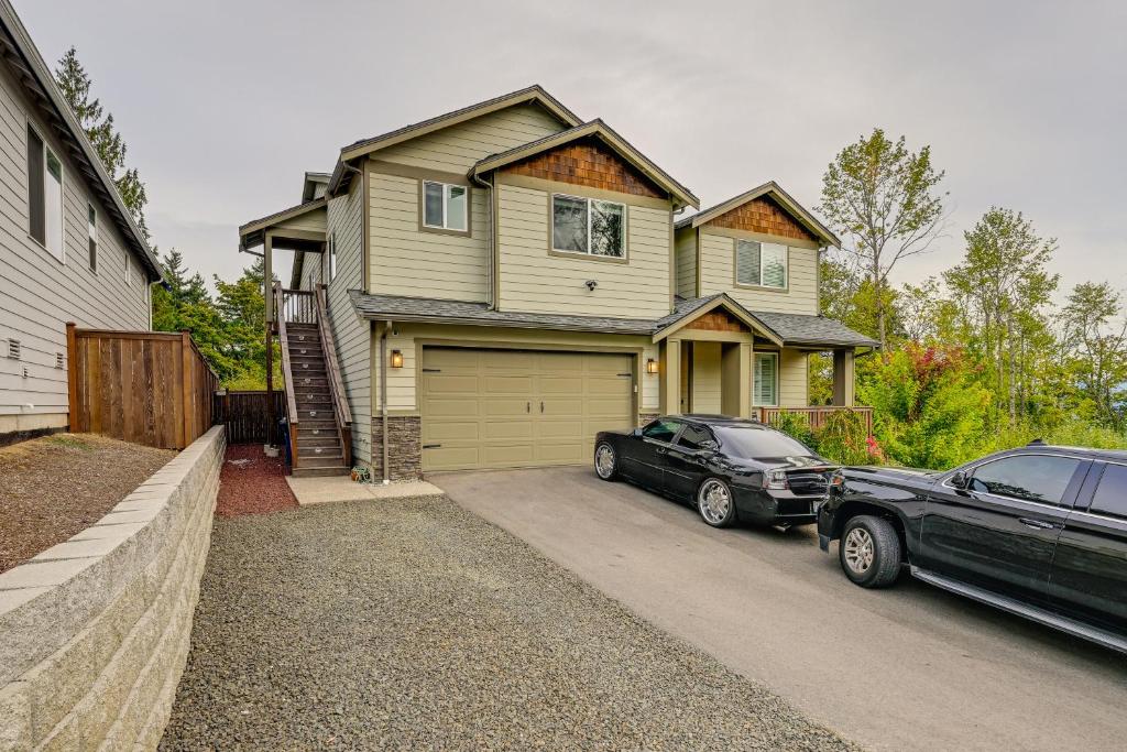 Stunning SeaTac Gem with Modern Amenities! photo 2