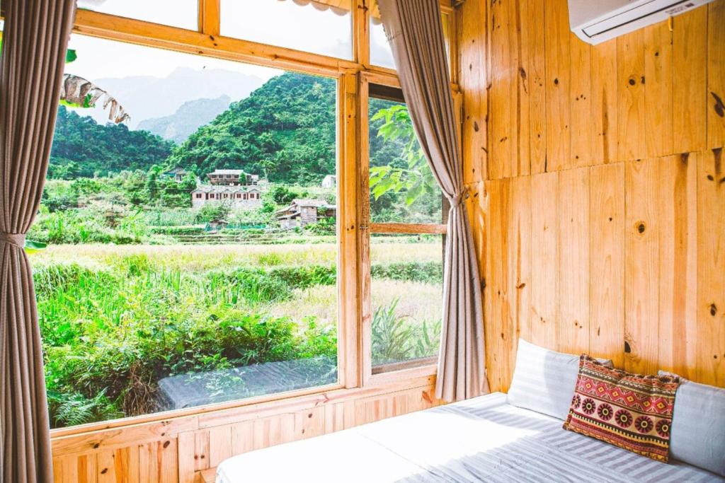 Du Gia - Muong Tra Ecolodge