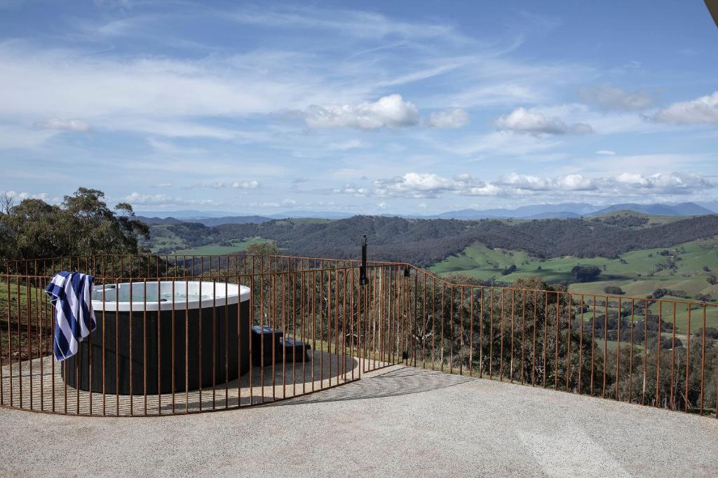 The Bella Vista by Mt Bellevue photo 3