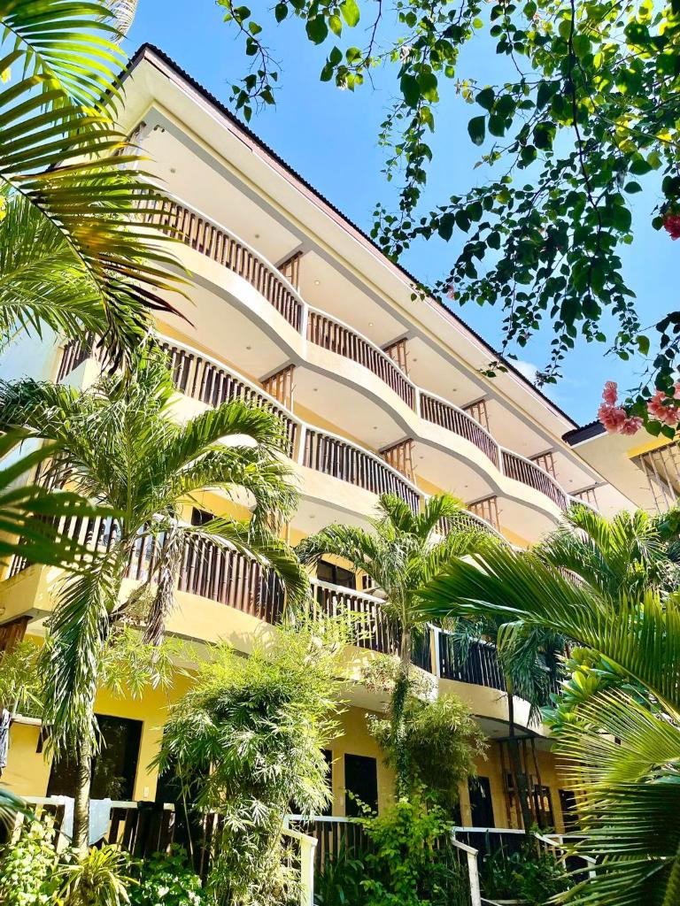 Bamboo Beach Resort & Restaurant photo 1