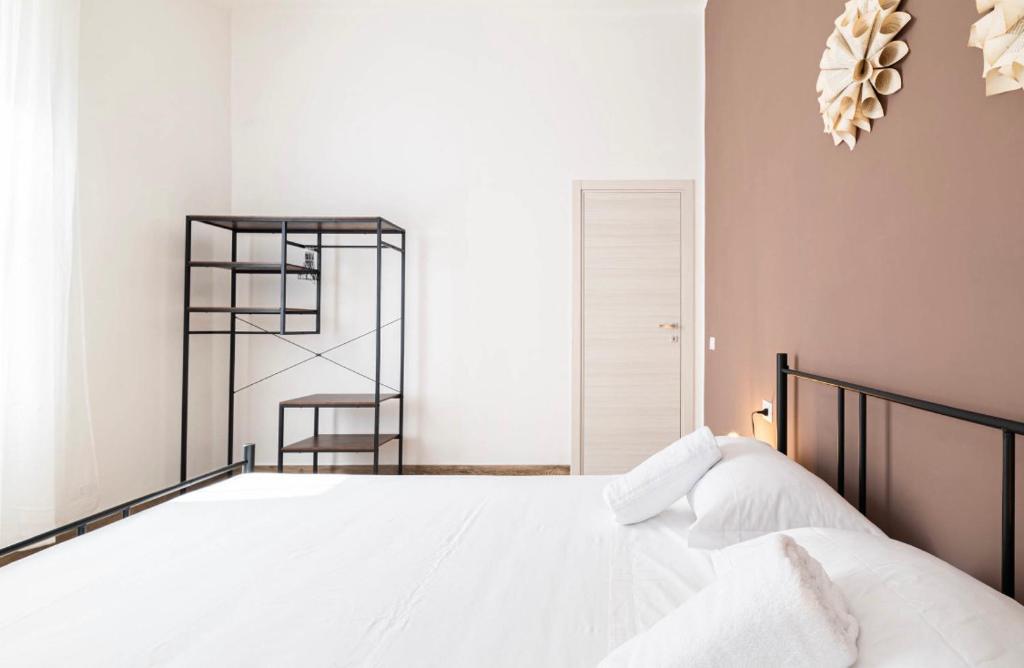 Relais Borbonico Apartment - Tap to explore photos