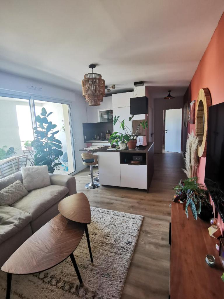 Appartement cosy avec terrasse photo 4