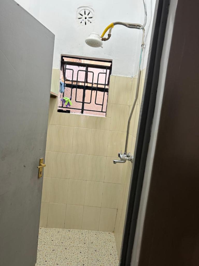 Home Away From Home!-Room to rent photo 2