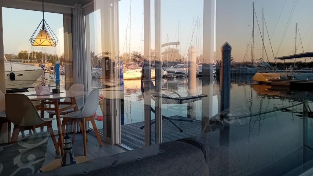 Marina degli Estensi Floating Resort photo 1