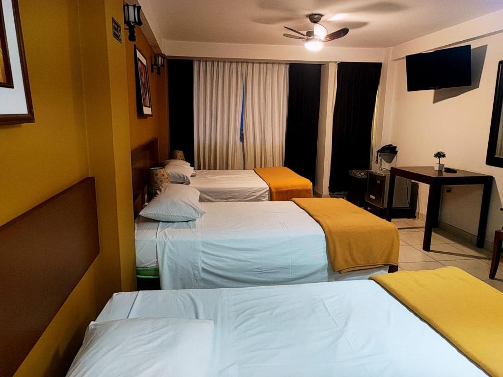 Torreblanca Hotel photo 3