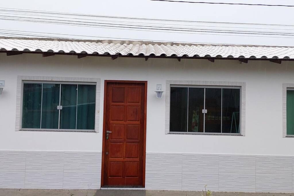 Casa tranquila 2 Q, bem localizada, ar opcional wifi grátis. photo 3