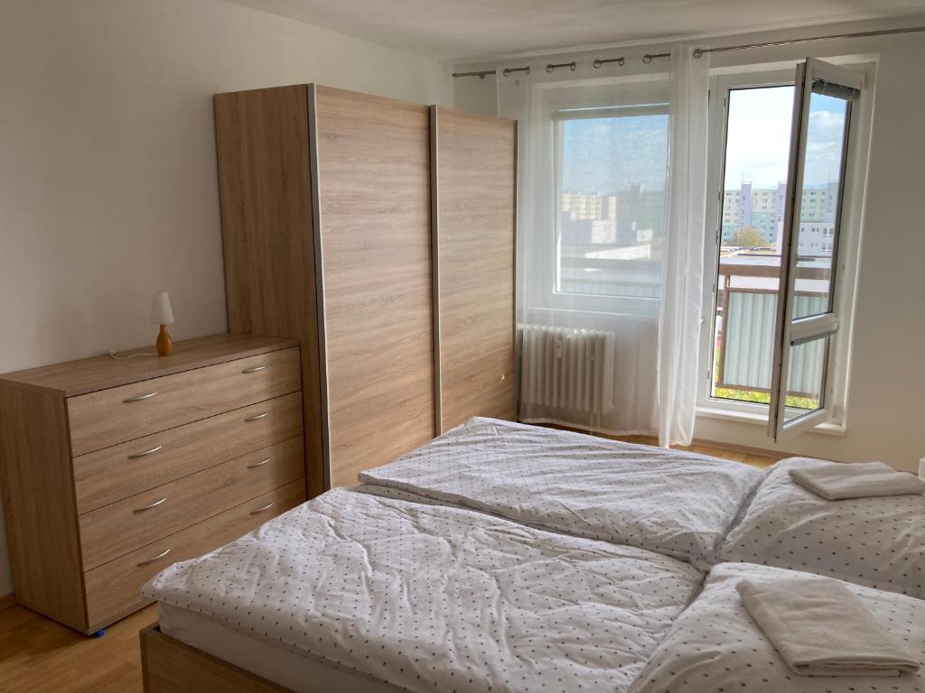 2 rooms apartment with balcony photo 3