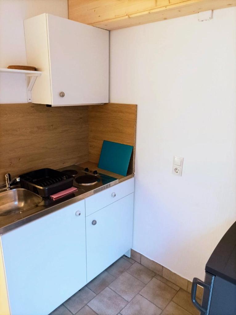 Kleine Ferienwohnung mit Terrasse am Waldrand photo 4