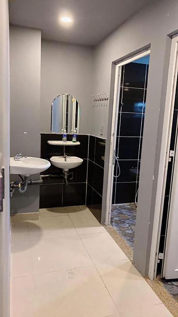Bunny - Valentine Hotel - Bui Vien Street