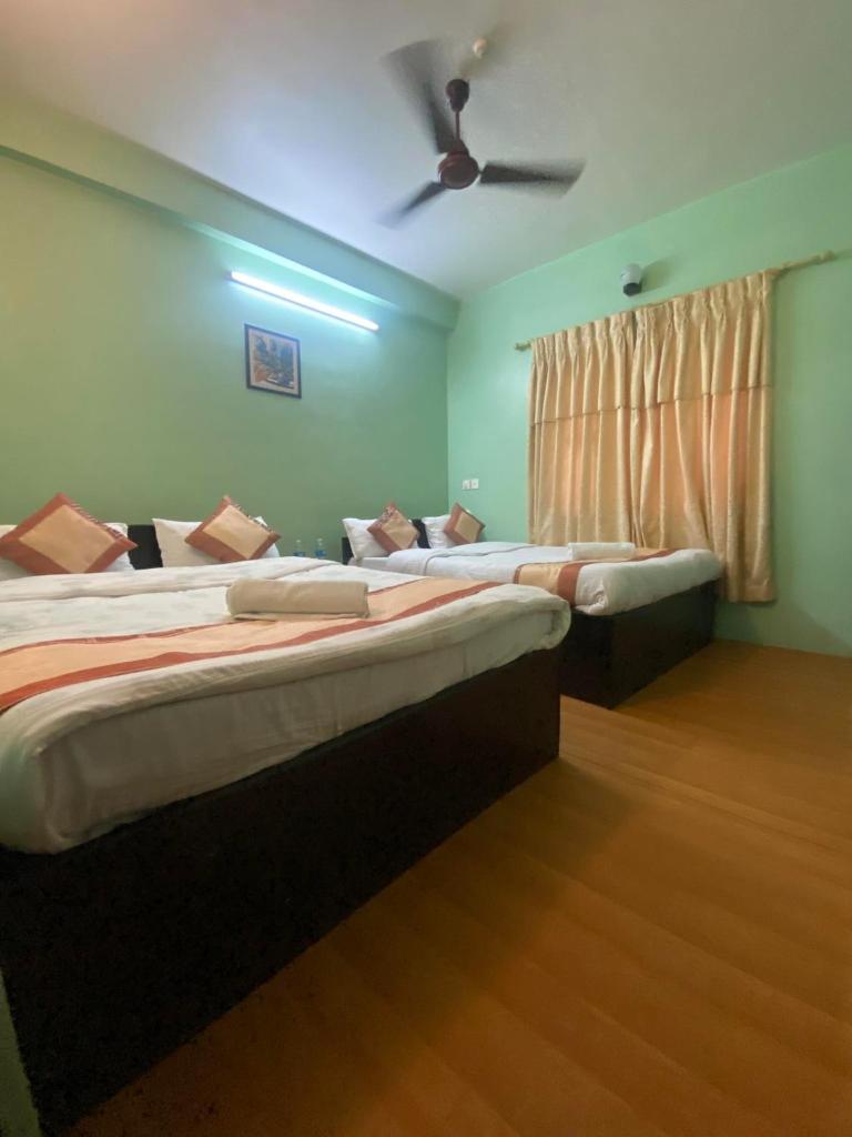 Hotel Pokhara Paradise photo 1