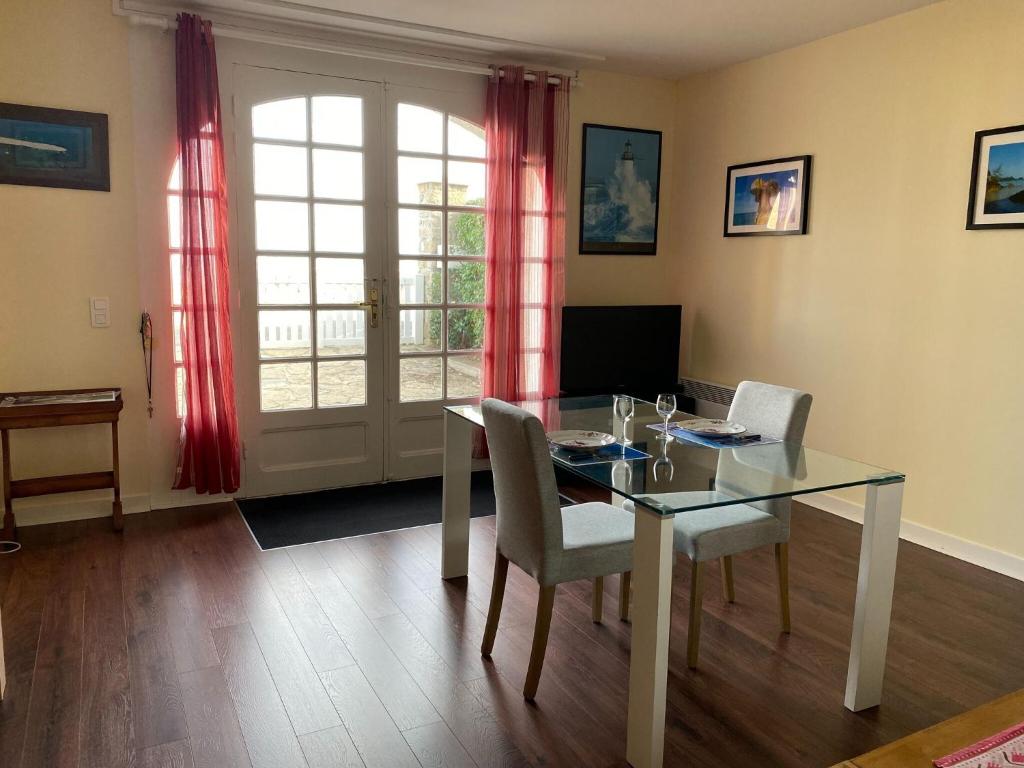 Nice apartment facing the sea photo 3