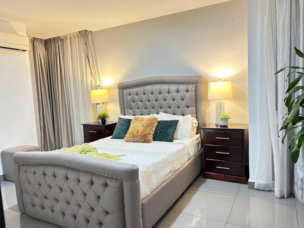 Elegante y espacioso condominio photo 4