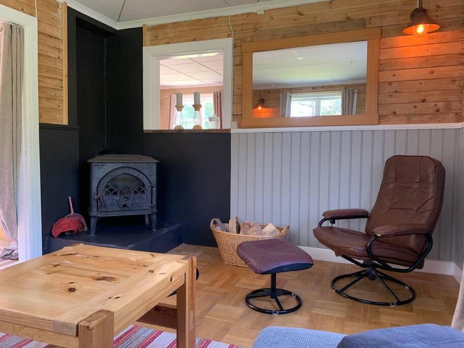 Cozy Zweeds huis met openhaard en grote tuin photo 4