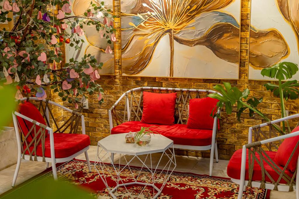 Sweet Lavender Hotel