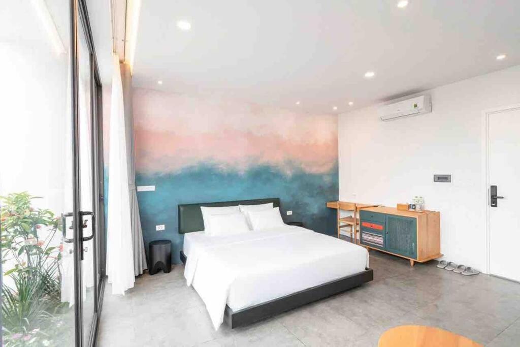 Flamingo Dai Lai villa 5-bedroom with elevator