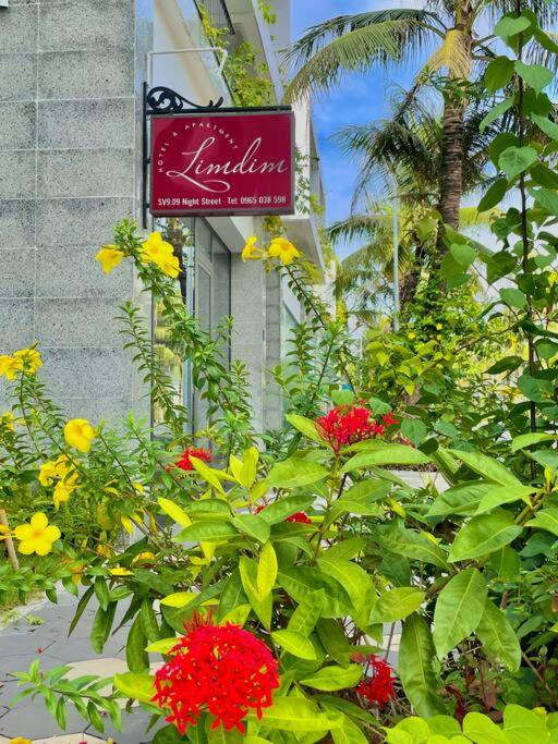 Flamingo Dai Lai villa 5-bedroom with elevator