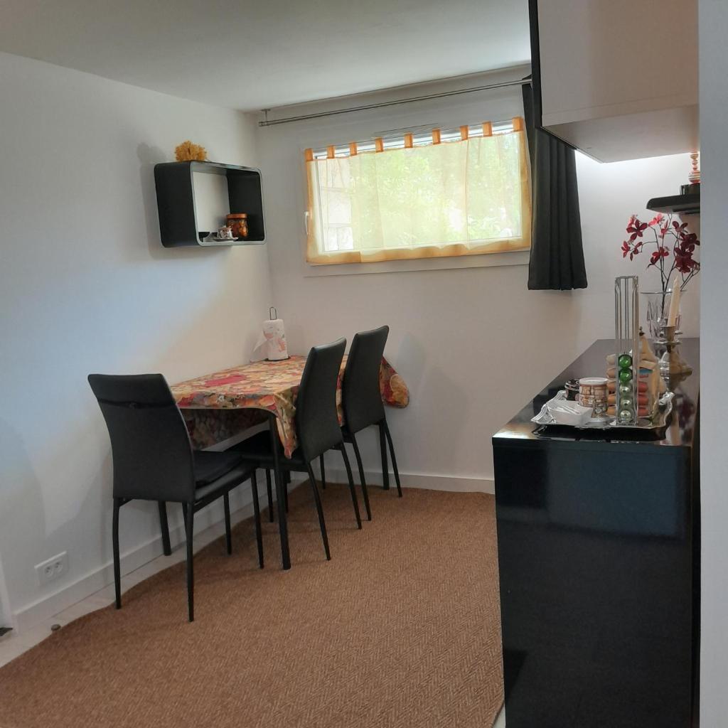 Studio maxi 3 pers, acces H24, proche gare pour Paris photo 2