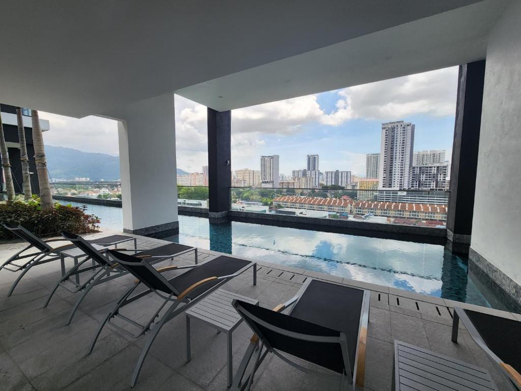 Executive Premium Urban Suites - Jelutong photo 3