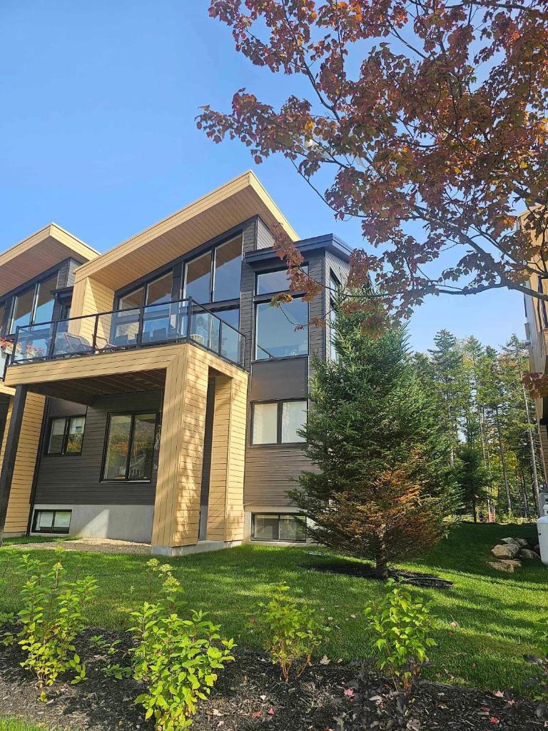 Chalet Le Valmont-MSA *8min walk from gondolas photo 1