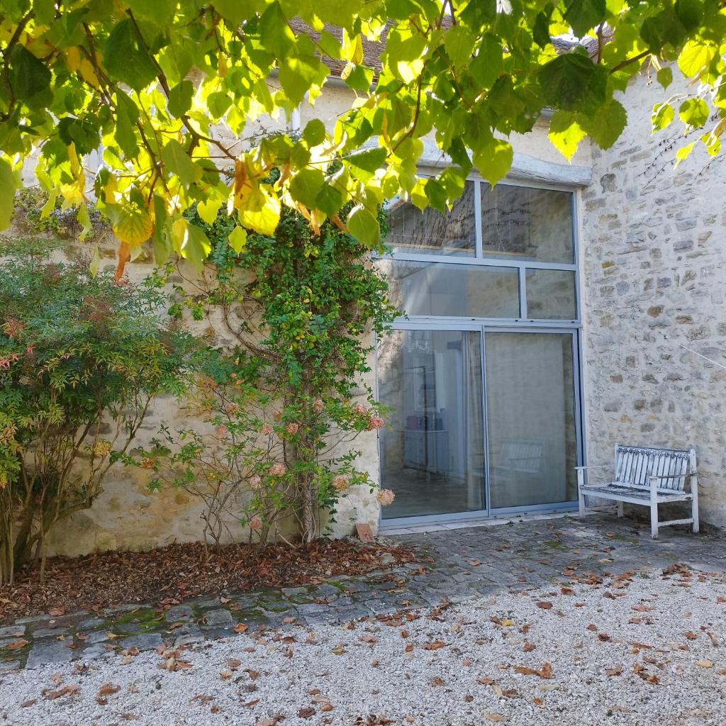 Magnifique duplex avec terrasse dans corps de ferme photo 4