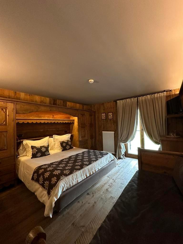 La Madonnina Del Gran Paradiso Wellness Hotel photo 2