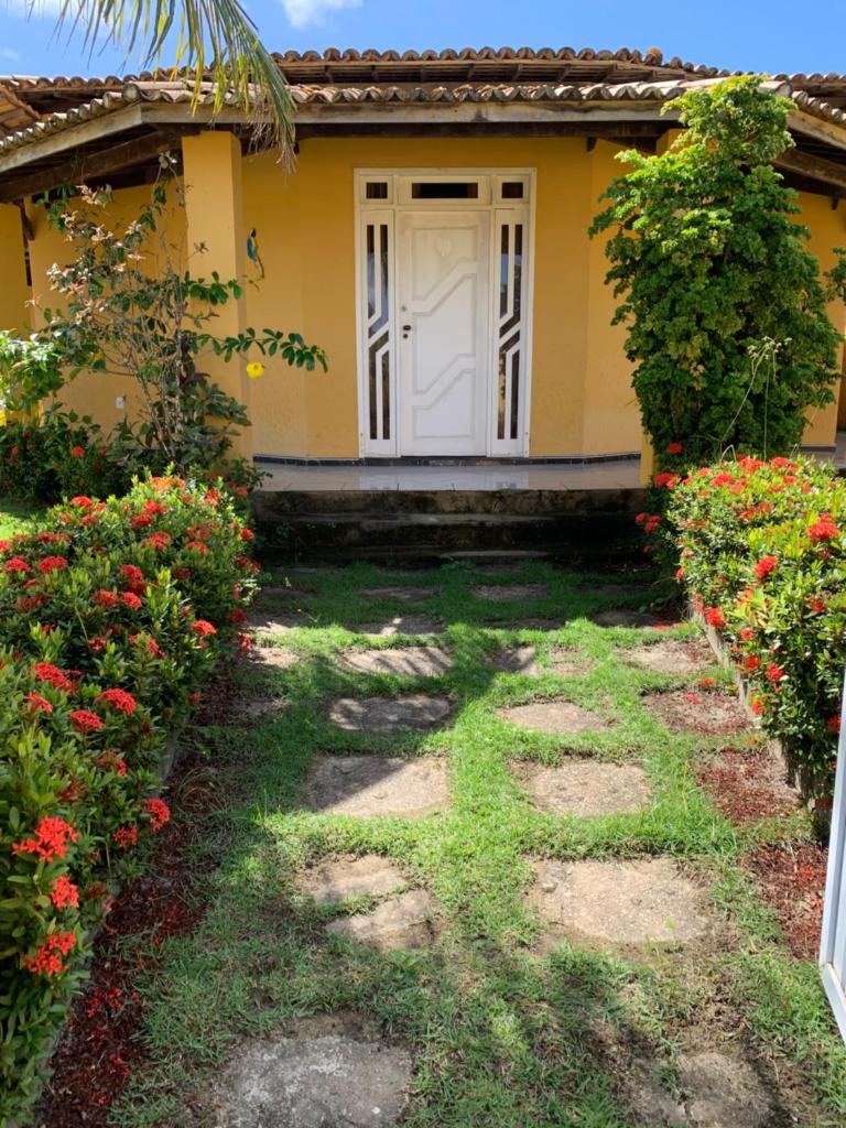 Casa Amarela Praia do Saco photo 3
