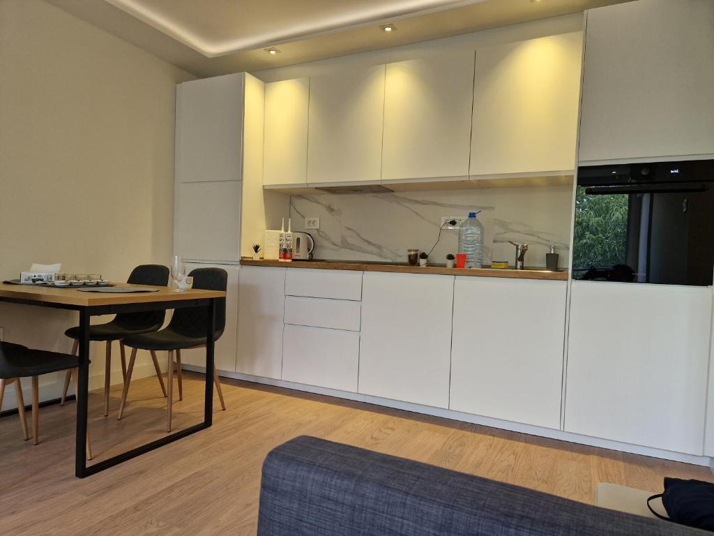 Royal apartment Sava river Blok 70 photo 3