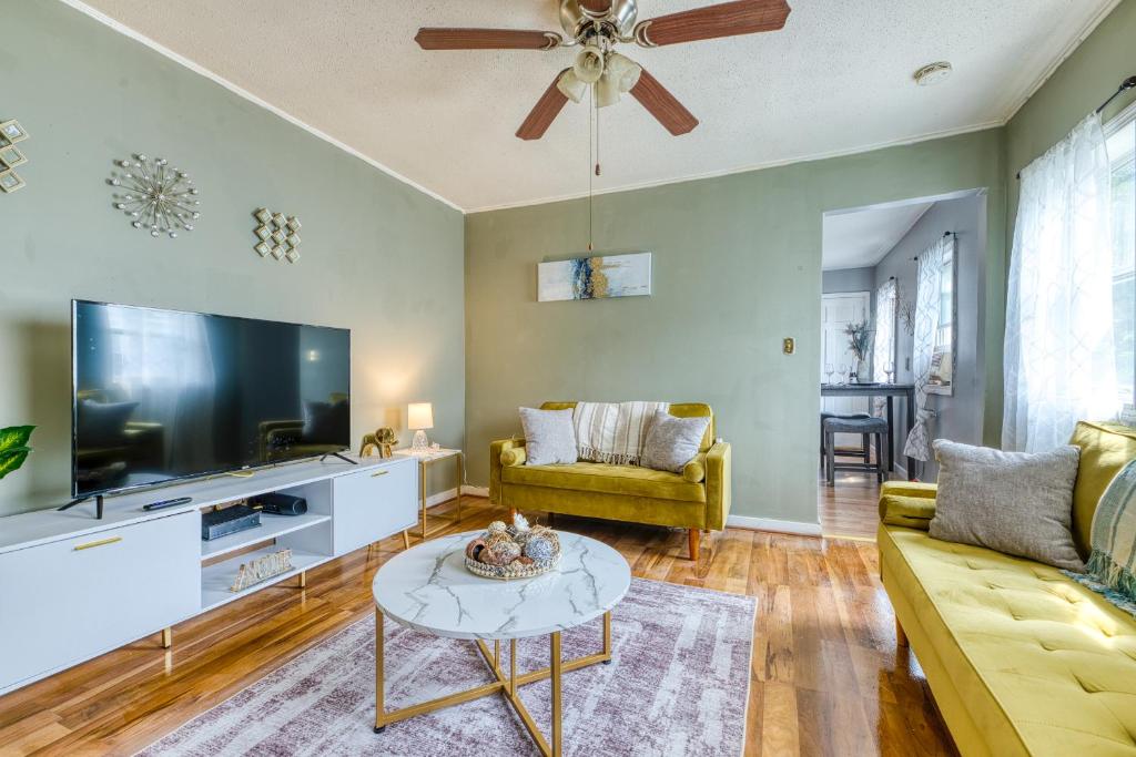 Humble home with free breakfast offered if requested! image