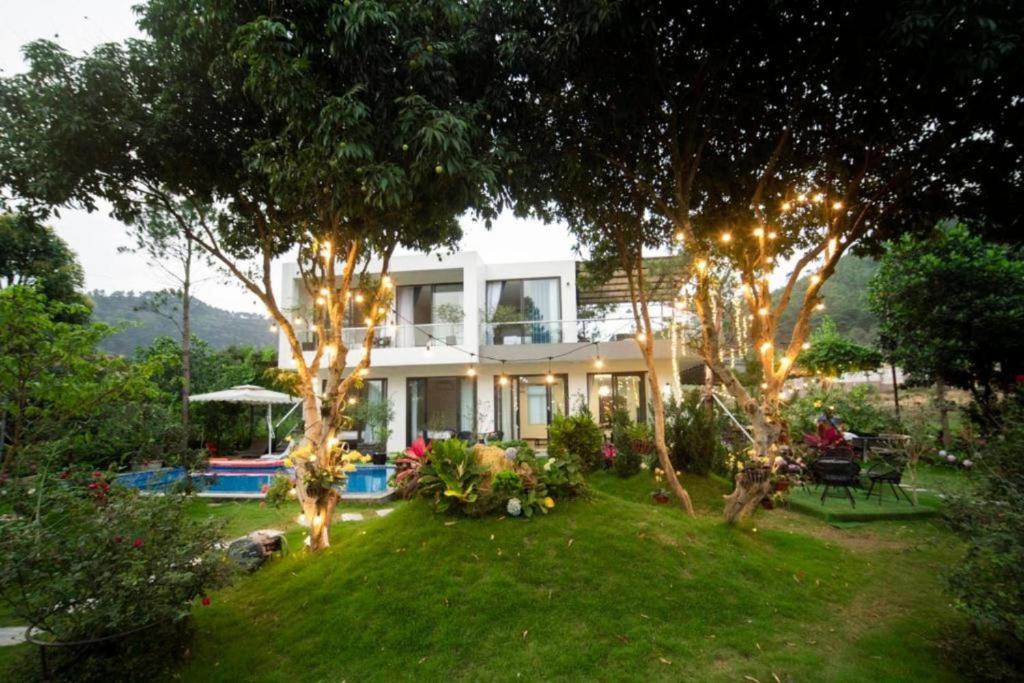 Venue Travel Minh Trí Rose Garden Villa